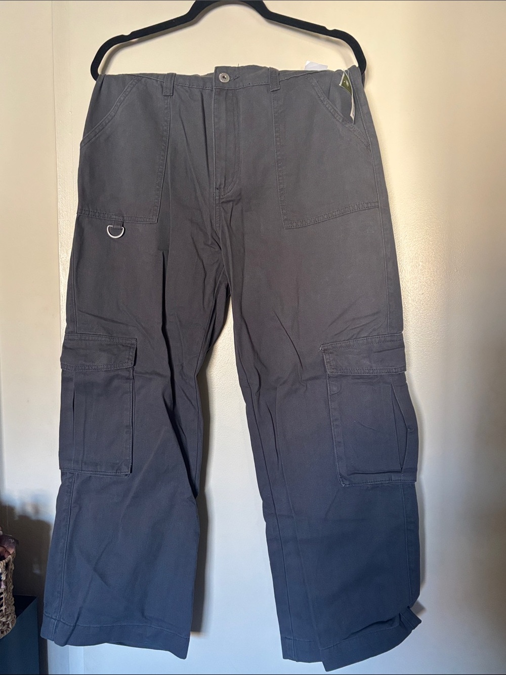 Women’s cargo low rise slouch